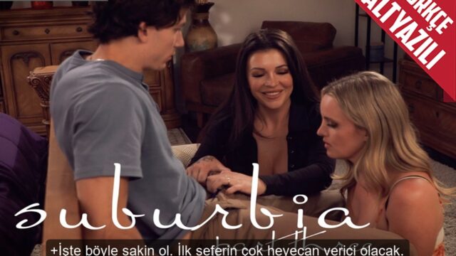 Bakire Olduğunu Söyleyen Kızı Üvey Oğluyla Sikiştirip İlkini Yaşattı