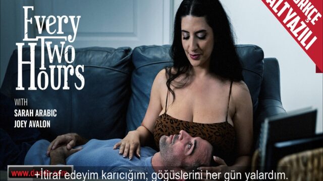 Psikolog Tavsiyesi Üzerine Her 2 Saatte Bir Seks Yapmaya Karar Veren Büyük Memeli Kadın